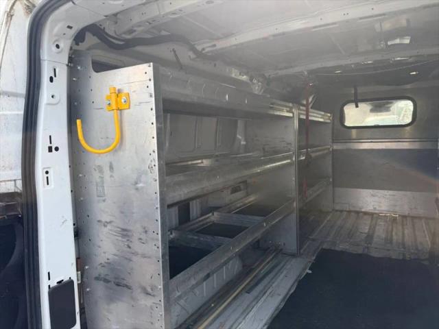 2017 Ford Transit w/60/40 Side Door w/LWB