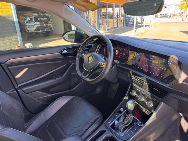 2021 Volkswagen Jetta 1.4T SEL Premium