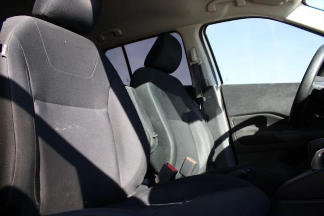 2023 Nissan Kicks S Xtronic CVT