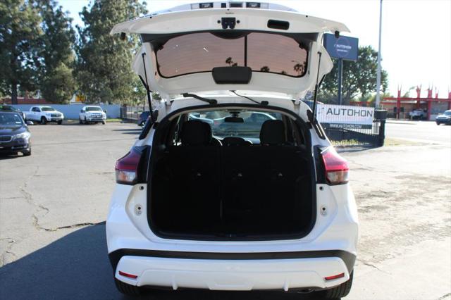 2023 Nissan Kicks S Xtronic CVT