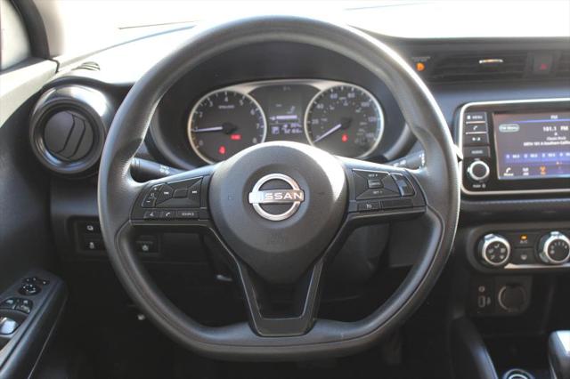 2023 Nissan Kicks S Xtronic CVT