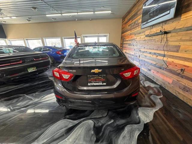 2017 Chevrolet Cruze LT Auto