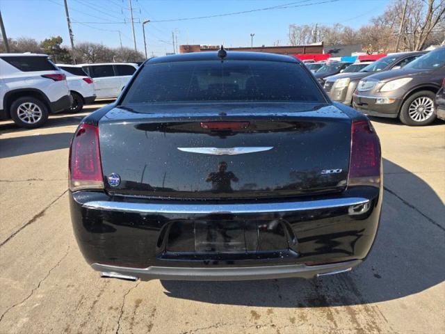 2015 Chrysler 300 Limited