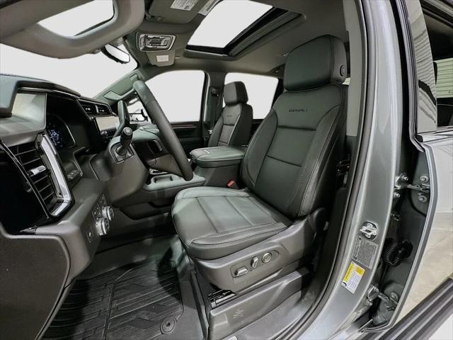 2026 GMC Sierra 2500HD Crew Cab, Standard Bed, Denali, 4WD