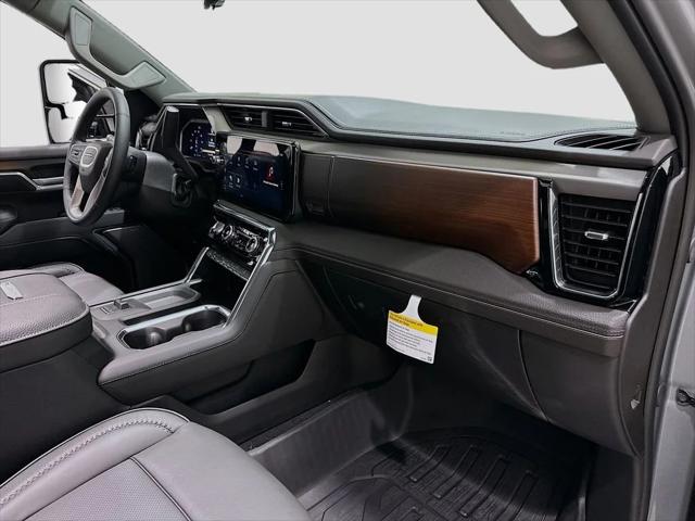 2026 GMC Sierra 2500HD Crew Cab, Standard Bed, Denali, 4WD