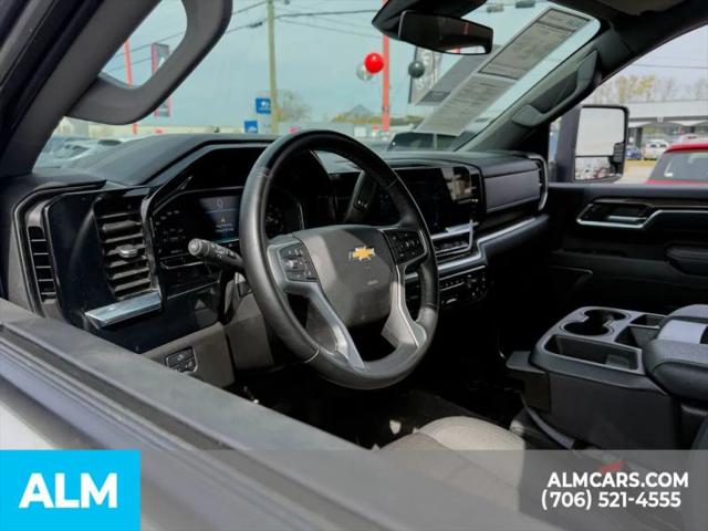 2025 Chevrolet Silverado 2500HD 4WD Crew Cab Standard Bed LT