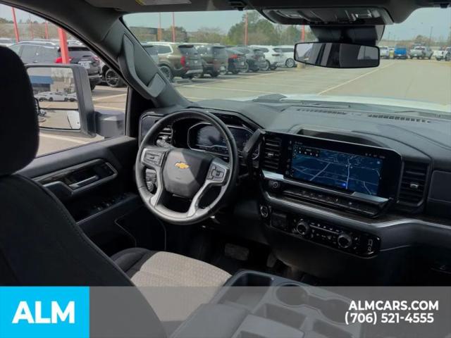 2025 Chevrolet Silverado 2500HD 4WD Crew Cab Standard Bed LT