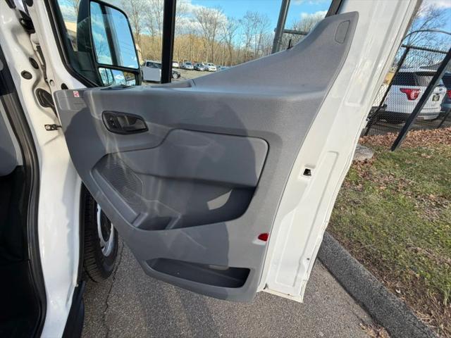 2019 Ford Transit Medium Roof w/Sliding Side Door w/LWB