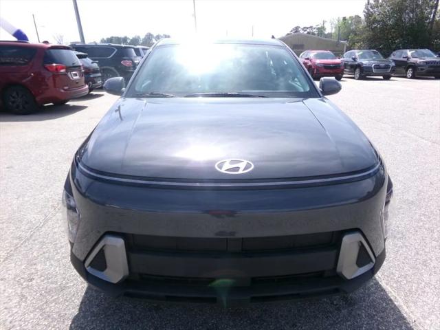 2025 Hyundai Kona SE