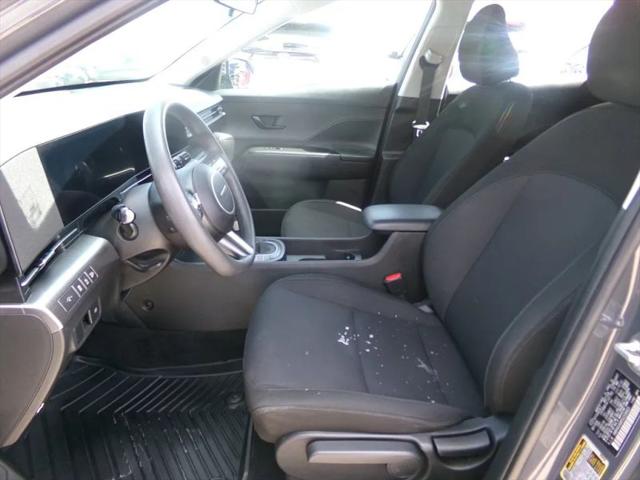 2025 Hyundai Kona SE