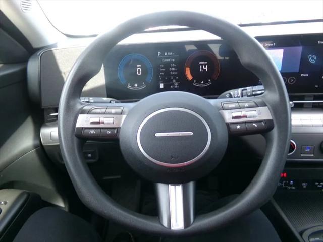2025 Hyundai Kona SE