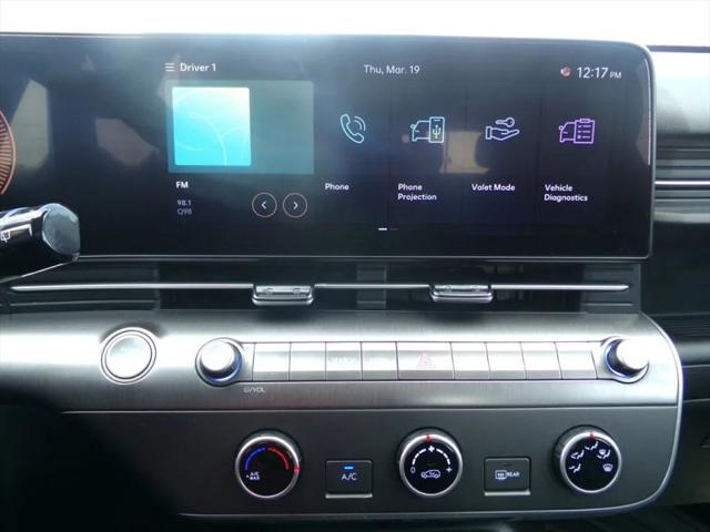 2025 Hyundai Kona SE