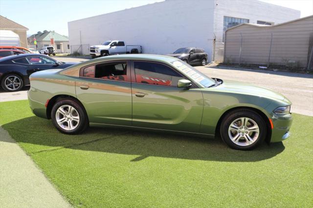 2022 Dodge Charger SXT RWD