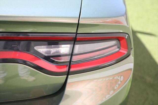 2022 Dodge Charger SXT RWD