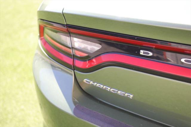 2022 Dodge Charger SXT RWD