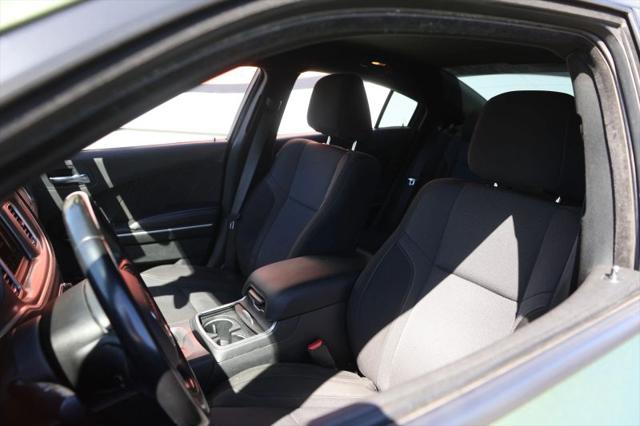2022 Dodge Charger SXT RWD