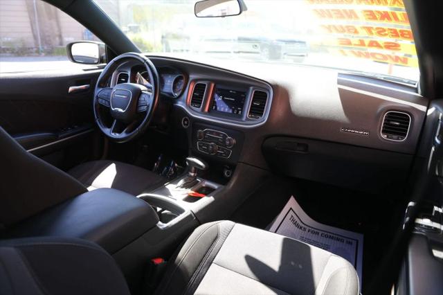 2022 Dodge Charger SXT RWD