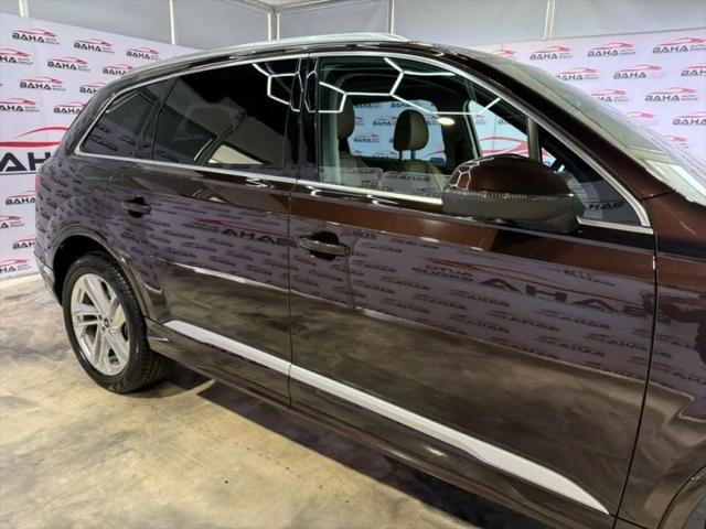 2022 Audi Q7 Premium Plus 55 TFSI quattro Tiptronic