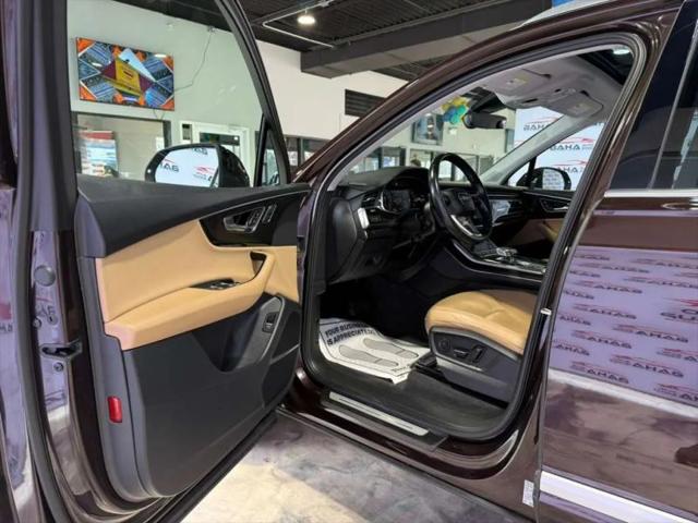 2022 Audi Q7 Premium Plus 55 TFSI quattro Tiptronic
