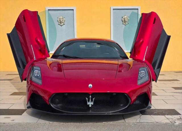 2022 Maserati C20 Base