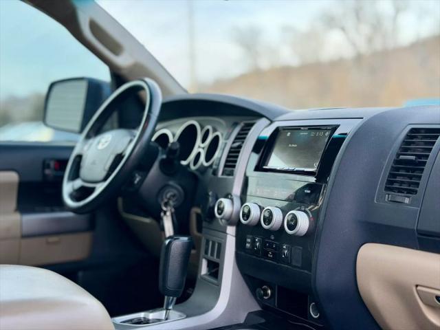 2013 Toyota Sequoia SR5 5.7L V8