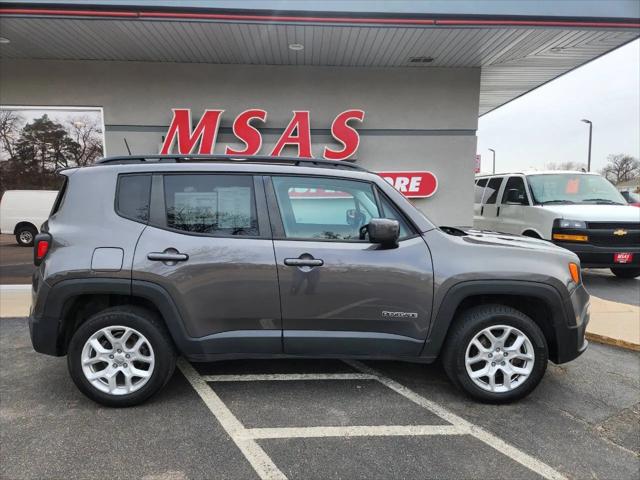 2018 Jeep Renegade Latitude 4x4 for sale in Grand Island, NE