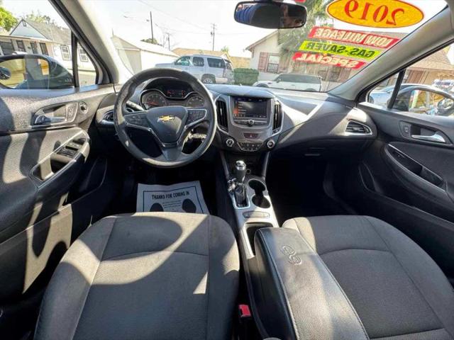 2019 Chevrolet Cruze LS