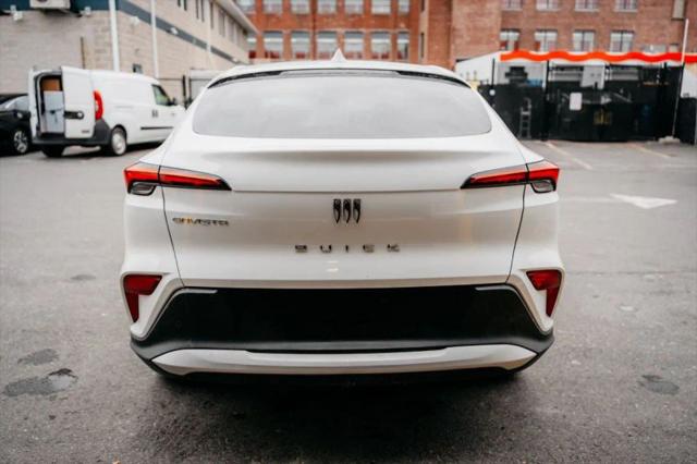 2026 Buick NV Preferred FWD