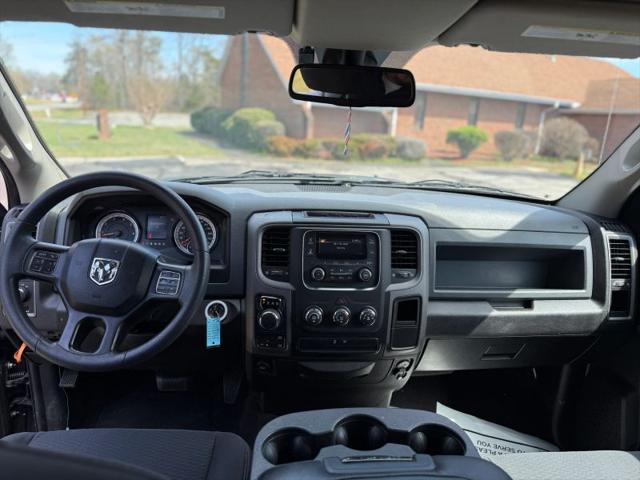2019 Ram 1500 Classic Express Quad Cab 4x4 6'4" Box