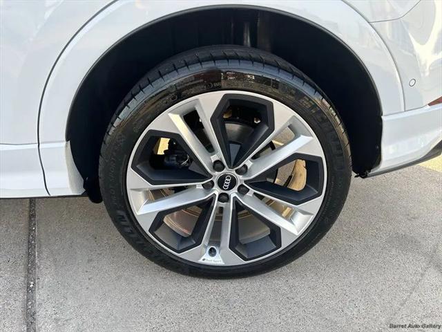 2020 Audi Q3 Prestige 45 TFSI S line quattro Tiptronic