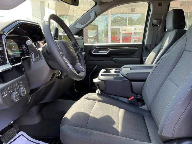 2026 Chevrolet Silverado 2500HD Crew Cab, Standard Bed, LT, 4WD