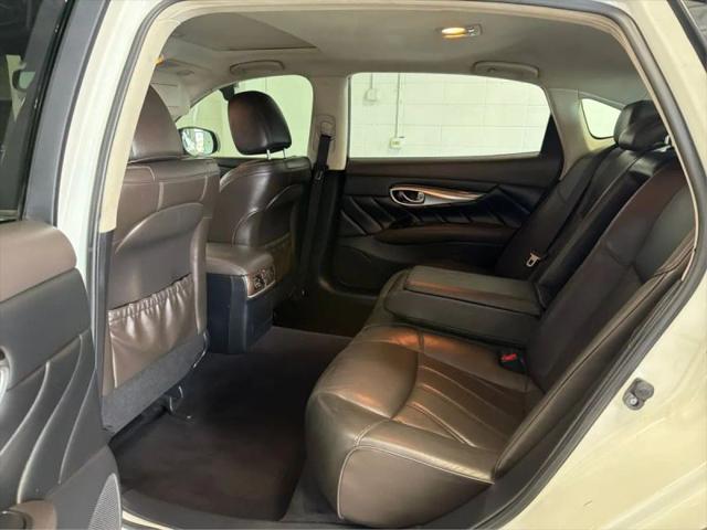 2016 INFINITI Q70L 3.7X