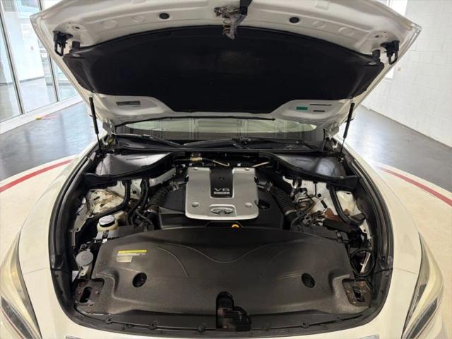 2016 INFINITI Q70L 3.7X