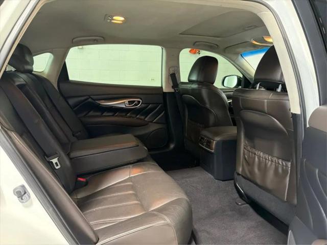 2016 INFINITI Q70L 3.7X
