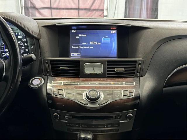 2016 INFINITI Q70L 3.7X
