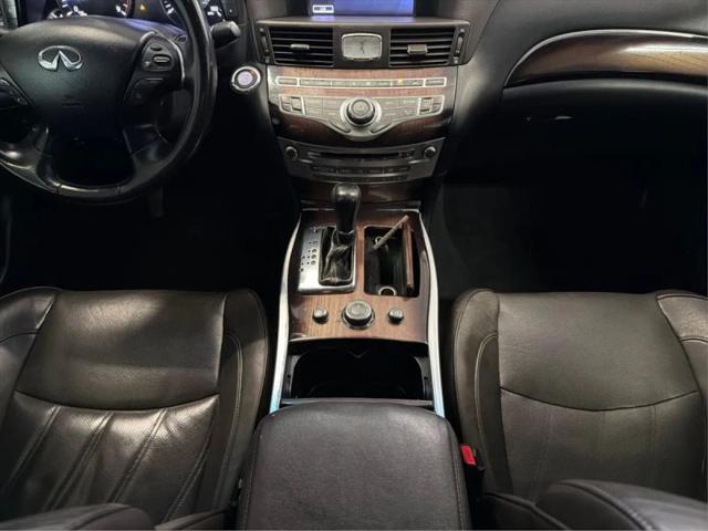 2016 INFINITI Q70L 3.7X