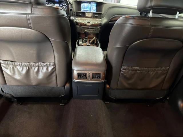 2016 INFINITI Q70L 3.7X