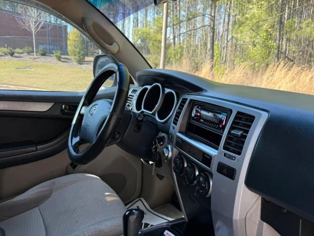 2004 Toyota 4Runner SR5 V6