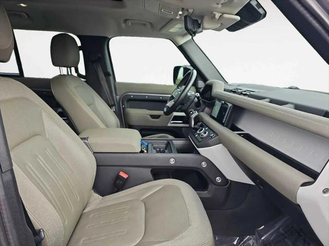 2021 Land Rover Defender 110 SE