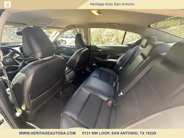 2021 Nissan Altima SR FWD