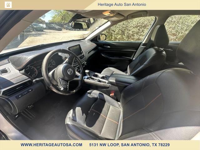 2021 Nissan Altima SR FWD