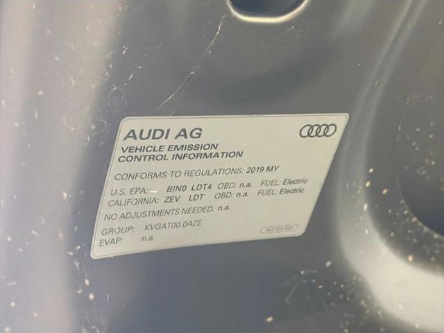 2019 Audi e-tron Premium Plus