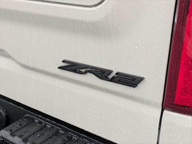 2026 Chevrolet Silverado 1500 4WD Crew Cab Short Bed ZR2