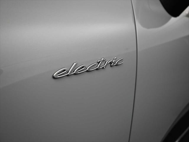 2026 Porsche Macan Electric 4