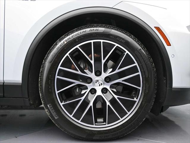 2026 Porsche Macan Electric 4