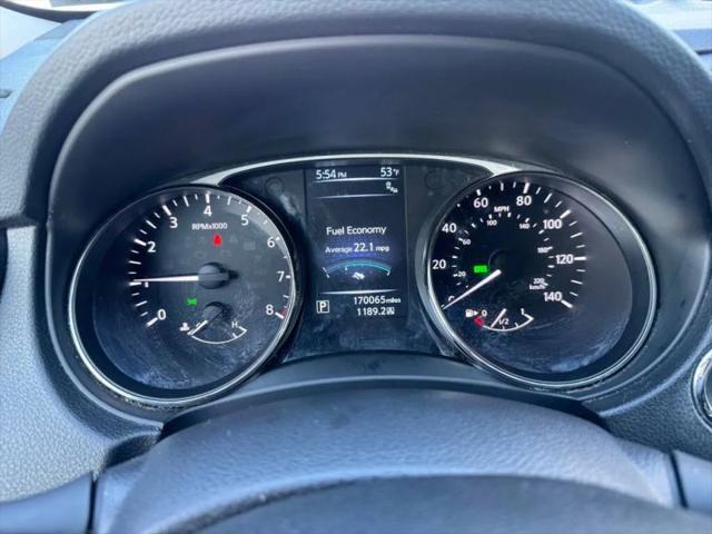 2016 Nissan Rogue SV