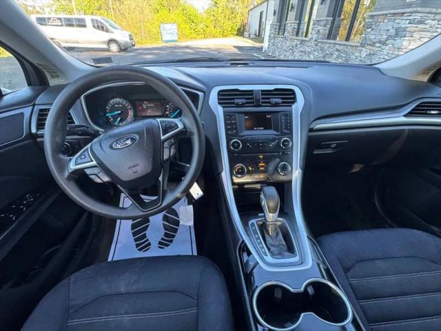 2015 Ford Fusion SE
