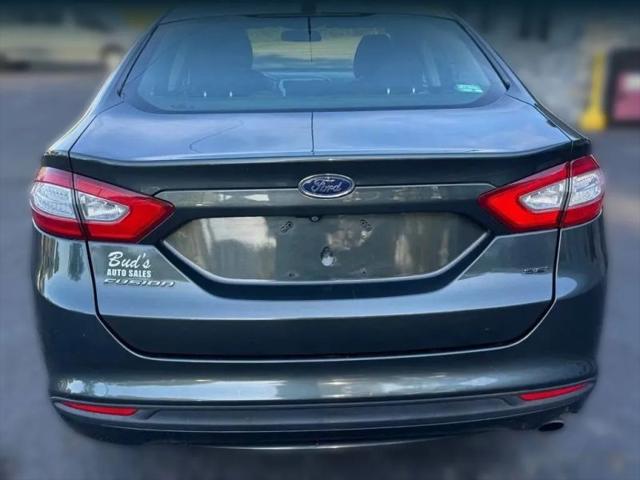 2015 Ford Fusion SE