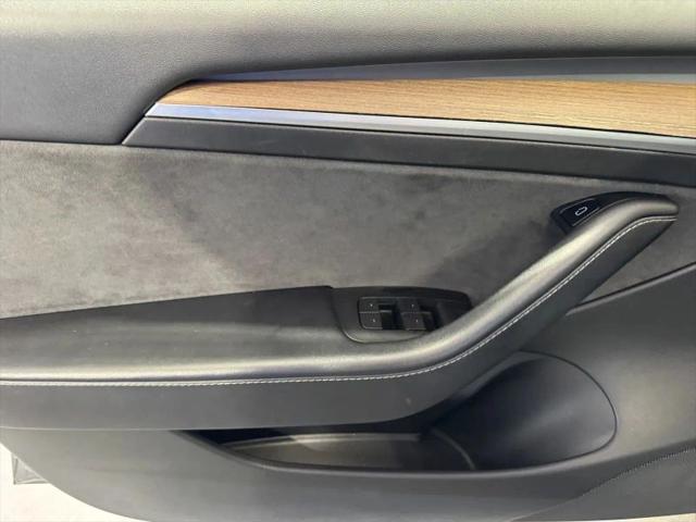 2022 Tesla Model 3 Long Range Dual Motor All-Wheel Drive