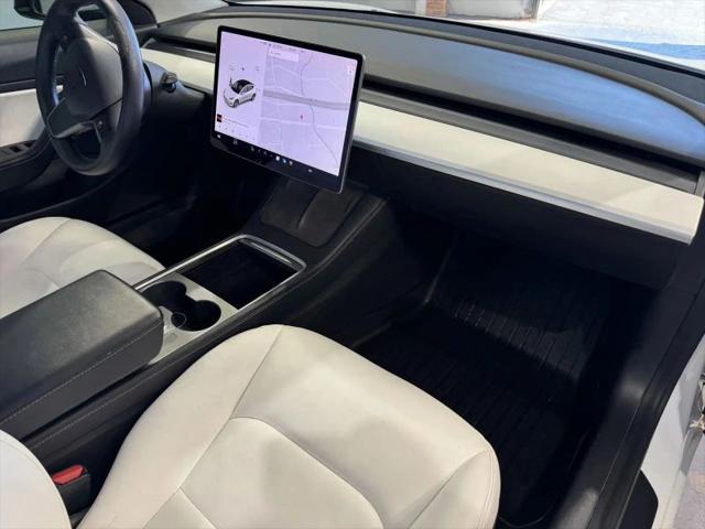 2021 Tesla Model 3 Standard Range Plus Rear-Wheel Drive